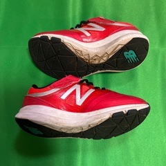 中古　幼児靴スニーカー赤14.5cmの画像