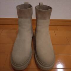 GU リブニットソックスブーツ ブーツ ベージュ XL UNIQLO 2/1の画像