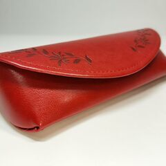 メガネケース女性用(花柄エンボス)￥1150➔￥950の画像