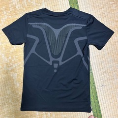 未使用・スポーツシャツの画像