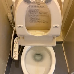【0円】ウォシュレット   温水洗浄便座 （諸条件あり）の画像