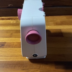 コンパクトミシン　Nuettaの画像