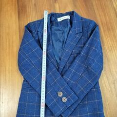 子供用スーツの画像