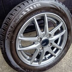 スタッドレスタイヤ4本　ブリジストン　ブリザック　155/65R14の画像