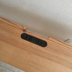 シングルベッドの幅:
ぴったりハマる棚の画像