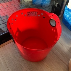 ミッキーマウスのおもちゃ箱2点の画像