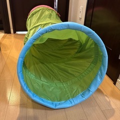 IKEA トンネルの画像