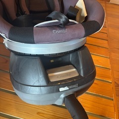 【希少品】コンビ ネルーム エッグショック NC-520 チャイルドシートシートベルト固定の画像