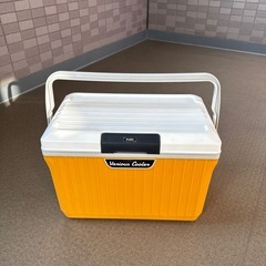 クーラーボックスの画像