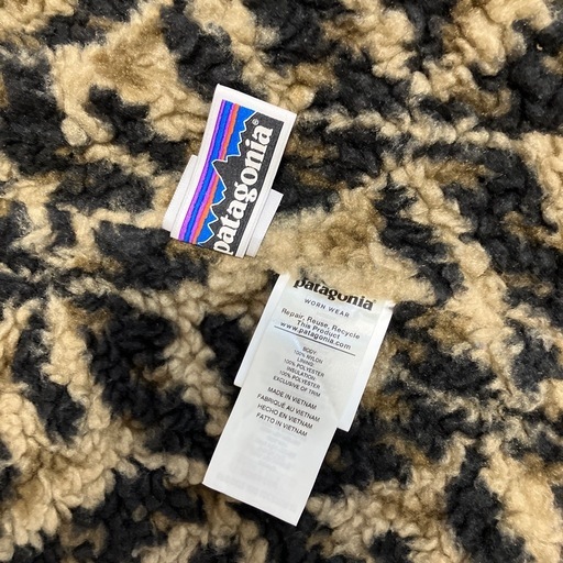 patagonia ブラウン フード付きジャケット