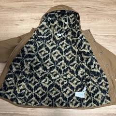 patagonia ブラウン フード付きジャケットの画像