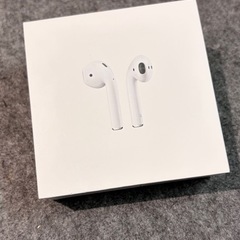 AirPods本体 ホワイト 充電ケーブル付き【ジャンク品】の画像