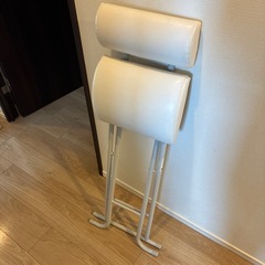 ニトリ　椅子　折りたたみ　イス　ハイチェア　白の画像