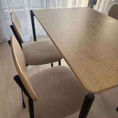 ダイニングテーブルセットの画像