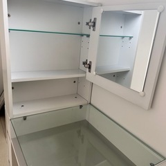 ドレッサーデスク
の画像