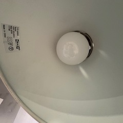 IKEAのテーブルランプの画像