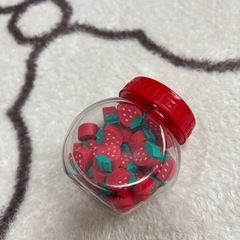 いちご　ミニ消しゴムの画像