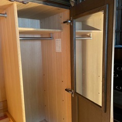 洋服タンスの画像