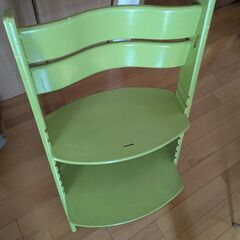 Alpha ベビーチェアの画像