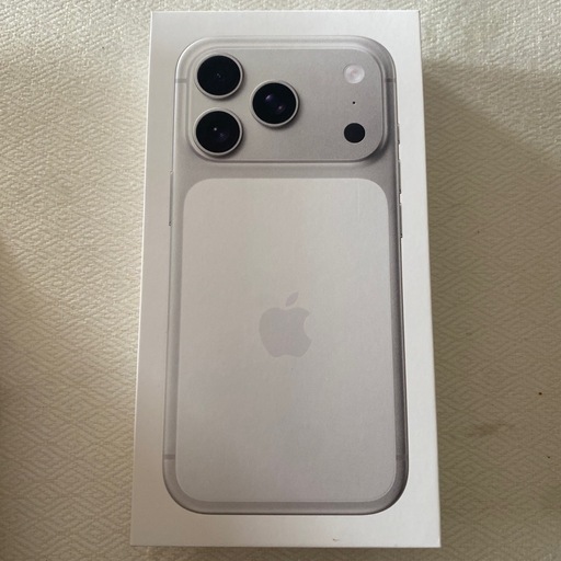 iPhone17pro 512GB silver 新品、未開封、未使用