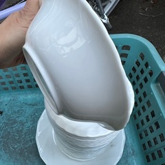 ホワイト深皿　の画像