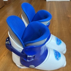 スキー靴23cmの画像