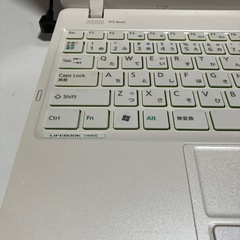 FUJITSU LIFE book Windows11corei3 SSD美品の画像