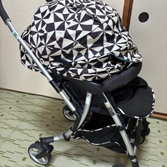 Pigeon ベビーカーの画像