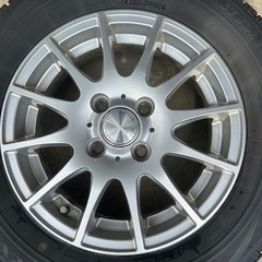 スタッドレスタイヤ　165/70/14の画像