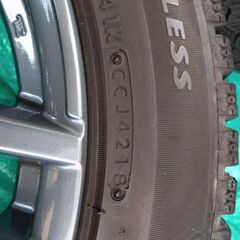 W213　ベンツ　スタッドレス　BRIDGESTONE　BLIZZAK VRX2　245/45R18の画像