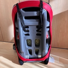 （受け渡し決定
）combi ジュニアシート　　　タオル付 の画像