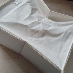 キャンバス地❓　折り畳み可能　収納ケースの画像