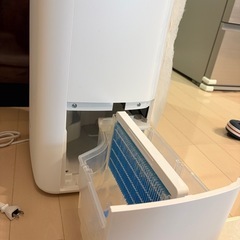 シャープ　空気清浄機　KI-PD50-Wの画像