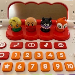 アンパンマン おしゃべりパソコンの画像