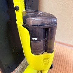 サイクロンスティック掃除機　の画像