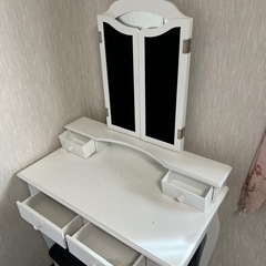 ドレッサーの画像