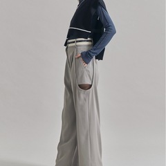 【UNITEDTOKYO】マーベルトサイドホールパンツ　グレーの画像