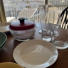 【0円】年末の断捨離 グラス・皿・ボウルなど食器類約30点の画像