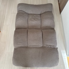 ニトリ　つながるワイドポケットコイル座椅子の画像