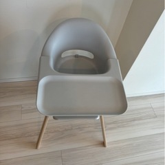 STOKKEクリックハイチェアーの画像