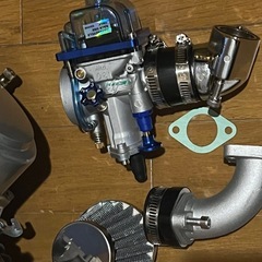 フィンフィンシリンダヘッドカバー　エンジン4速　モンキーゴリラカブダックスシャリー仮セッティング済みPWK30キャブレターc90c50 ホンダカブモンキーシャリーの画像