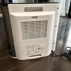 SHARP加湿セラミックファンヒーターの画像