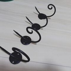 アンティーク洋服かけ 鉄製ウォールフックの画像