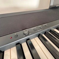 電子ピアノの画像