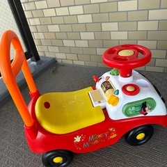 ミッキー　足けりカーの画像