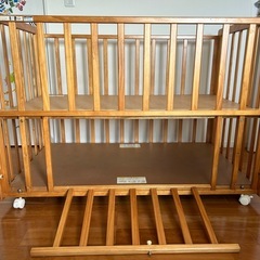 【カトージ】ベビーベッドの画像