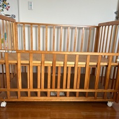 【カトージ】ベビーベッドの画像
