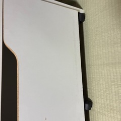 おもちゃ棚　の画像