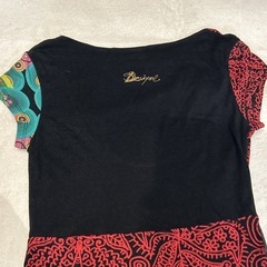 【desigual】マンダラ柄 ビーズ刺繍 半袖ワンピース 黒Mの画像