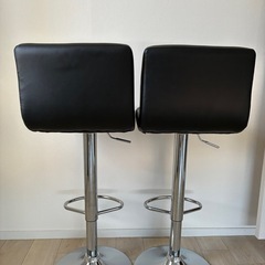 カウンターチェアの画像